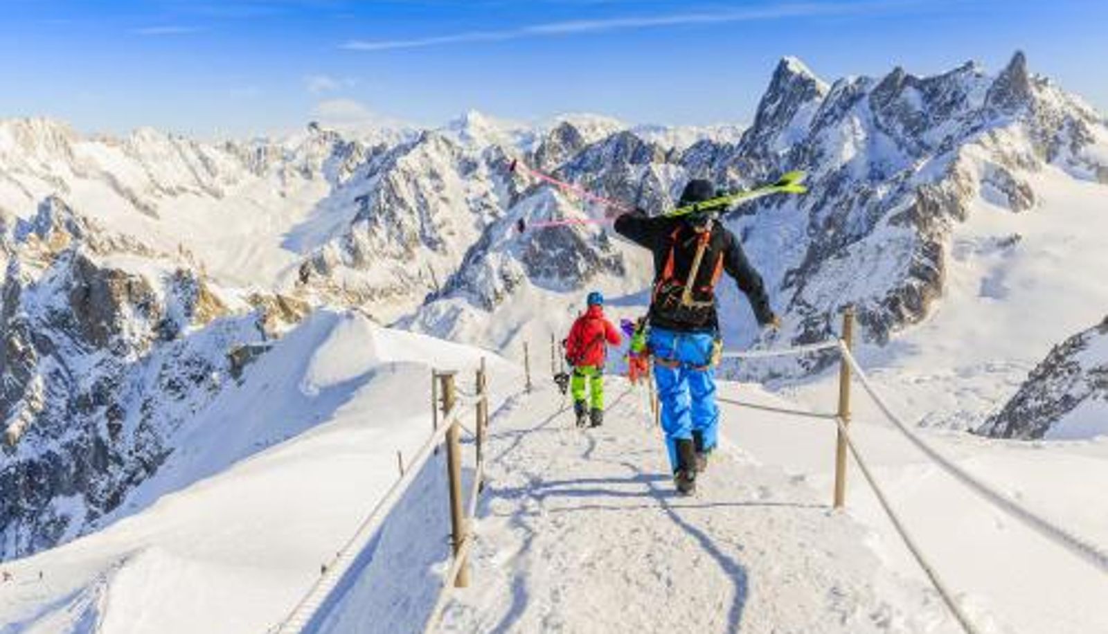 Info - Parking & WiFi - Happy Rentals  View Grand Roc C306 from Slopes 280m