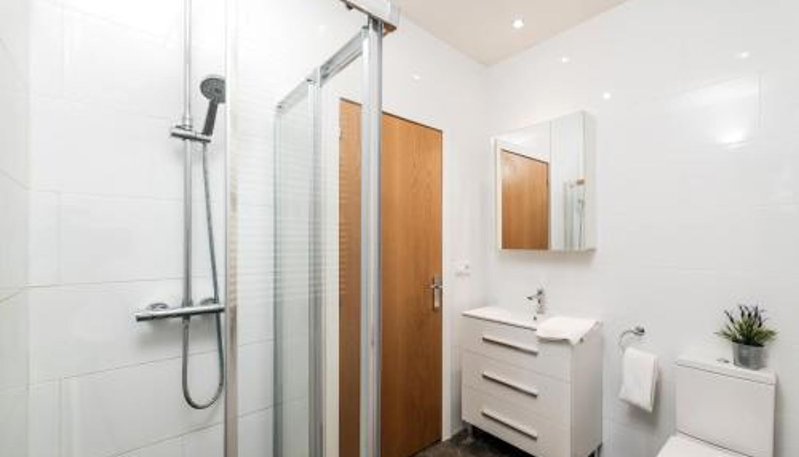 Badezimmer - Maka beach apartment v