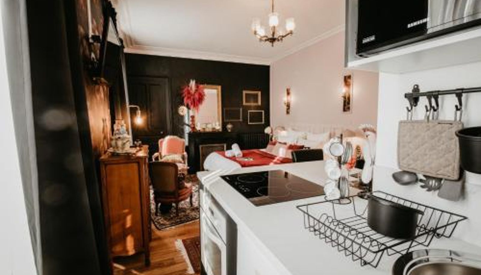 Apartment - BELLE REINE - 3 APPARTEMENTS EN COEUR DE CENTRE-VILLE