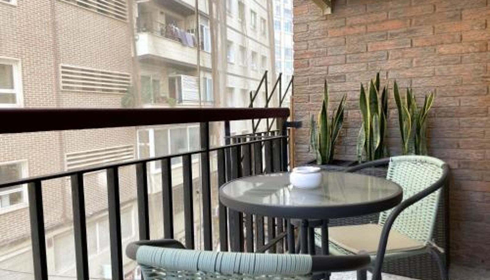 Terras - Cozy San Cristobal Apartment in Heart of Alicante