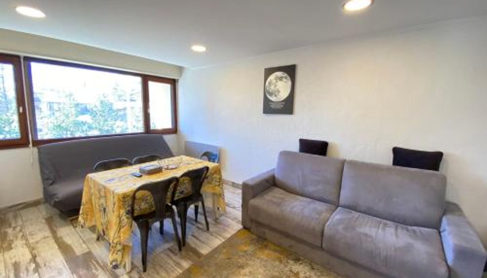 Info - 06BF - 7-person apartment facing the slopes