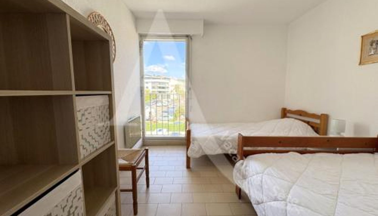 Apartment - front de mer 2 chambres parking quartier corniche