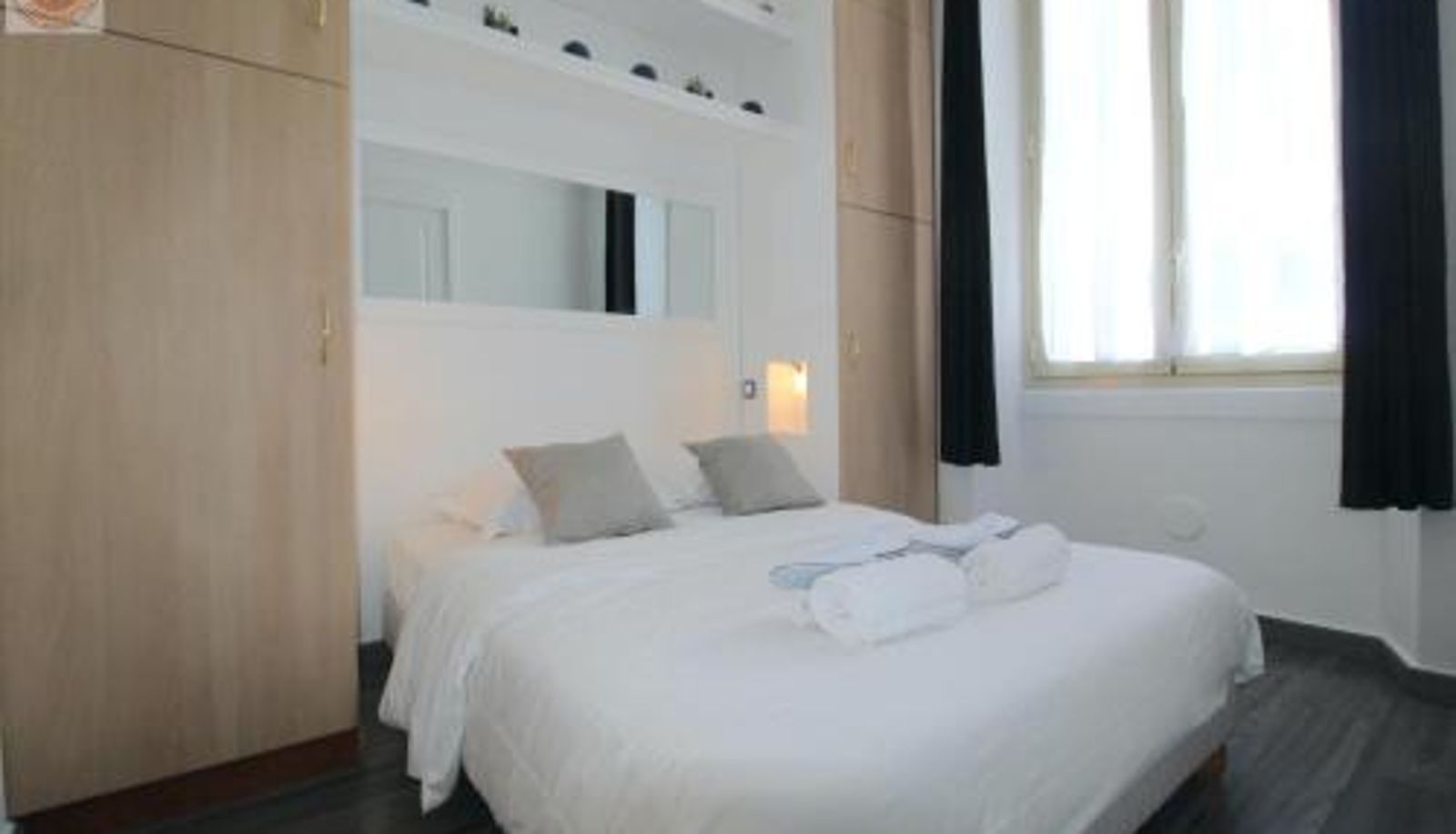 Apartment - ALC - MOL6 - 9 min Palais and 5 min Beaches