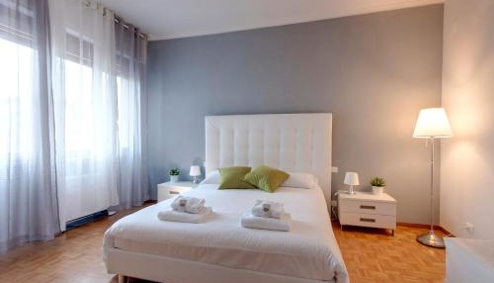 Apartment - Lungarno Apartment by Mamo Florence