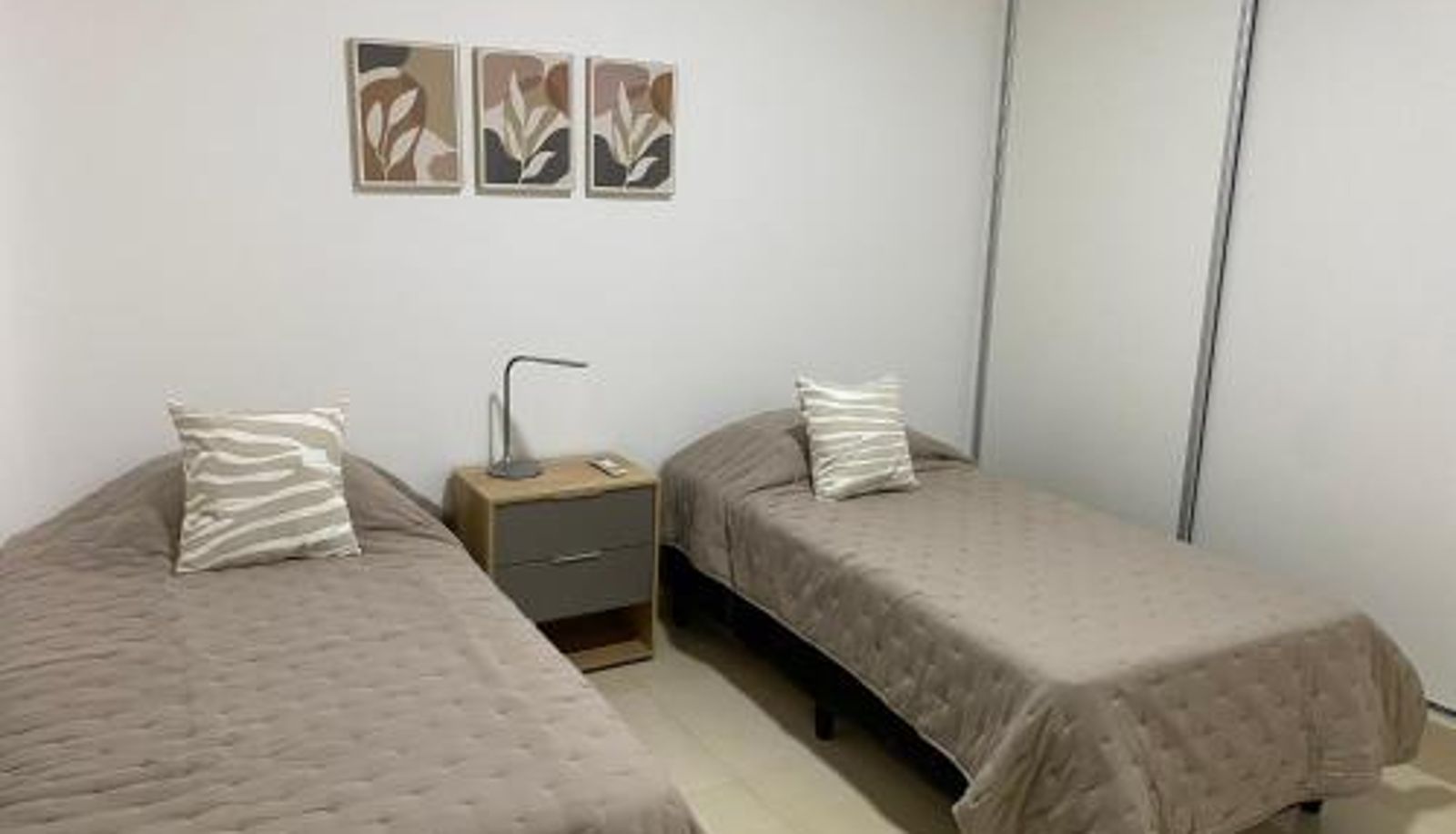 Apartment - Dptos Corrientes con cochera