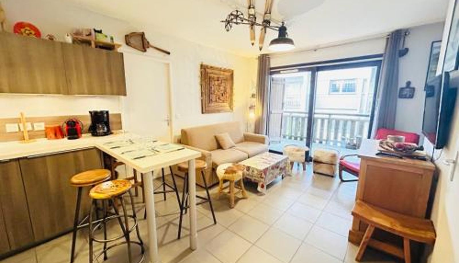 Pokój typu standard - Appartement central aux Gets avec parking - FR-1-623-258