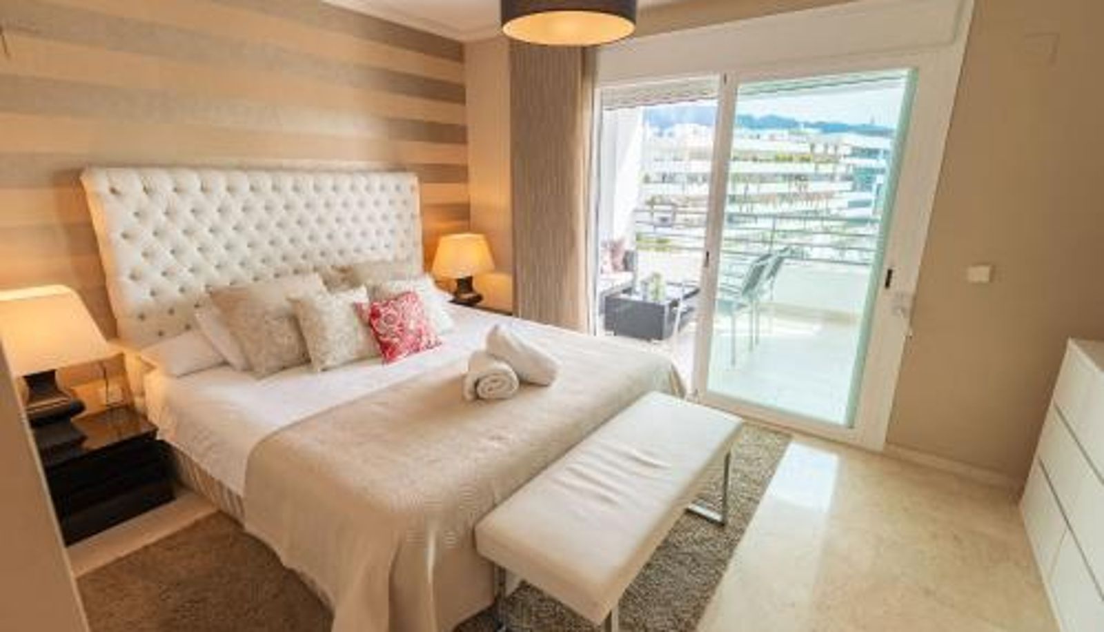 Apartment - The Sea and Luxury Shopping  a minute from the Marina  24-7 Security VACATION MARBELLA I Brand New Terrazas de Banús Apt