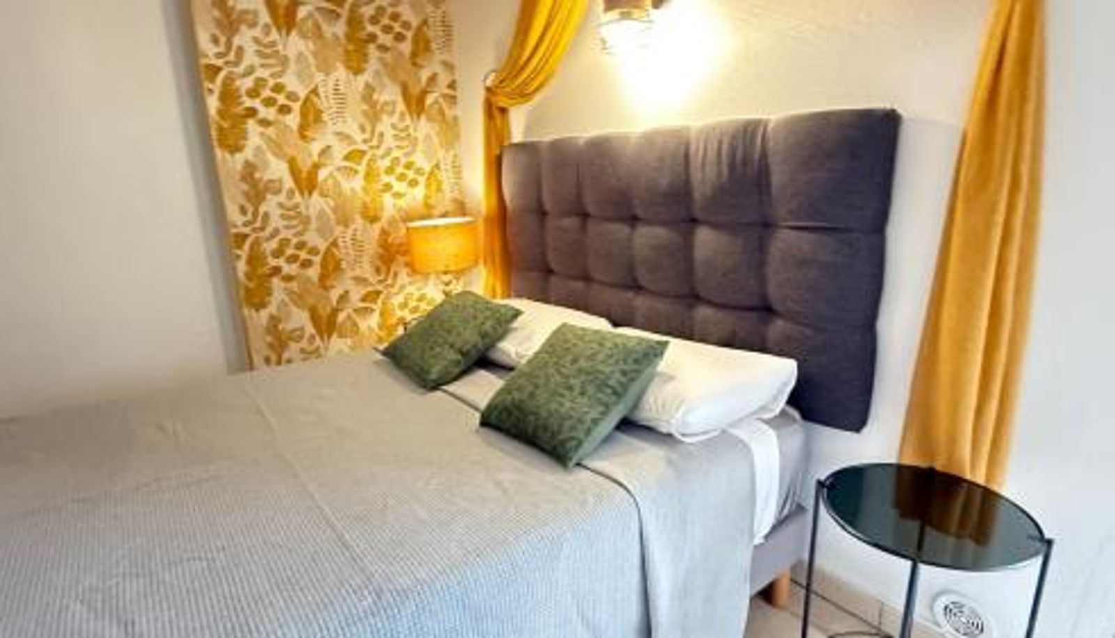 Standardzimmer - Cité Paoline Quiet Escape avec Terrasse Parking & Wi-Fi