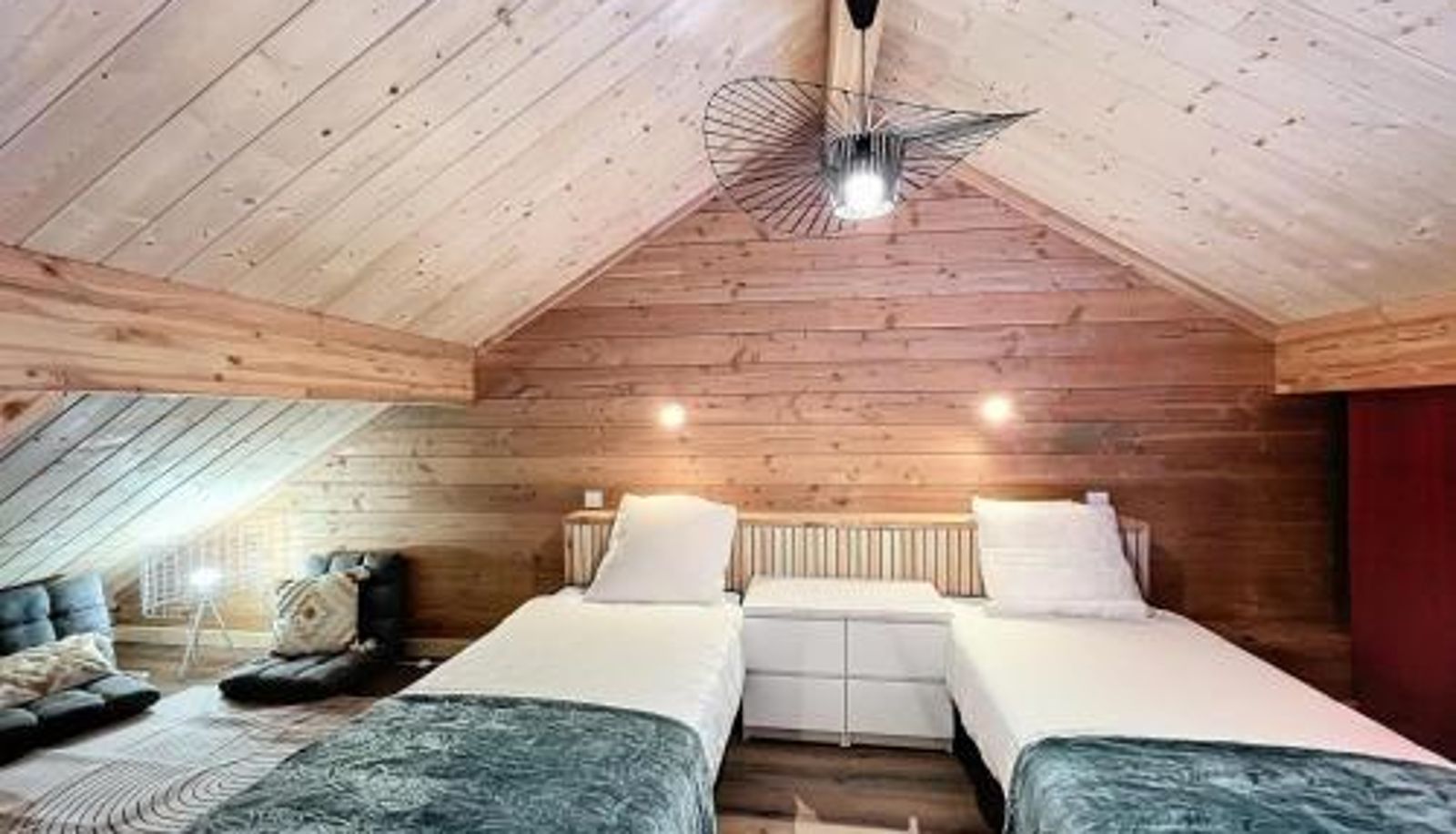 Camera standard - P'tit Chalet - CHALET 6 PERSONNES 75m² MAE-6701