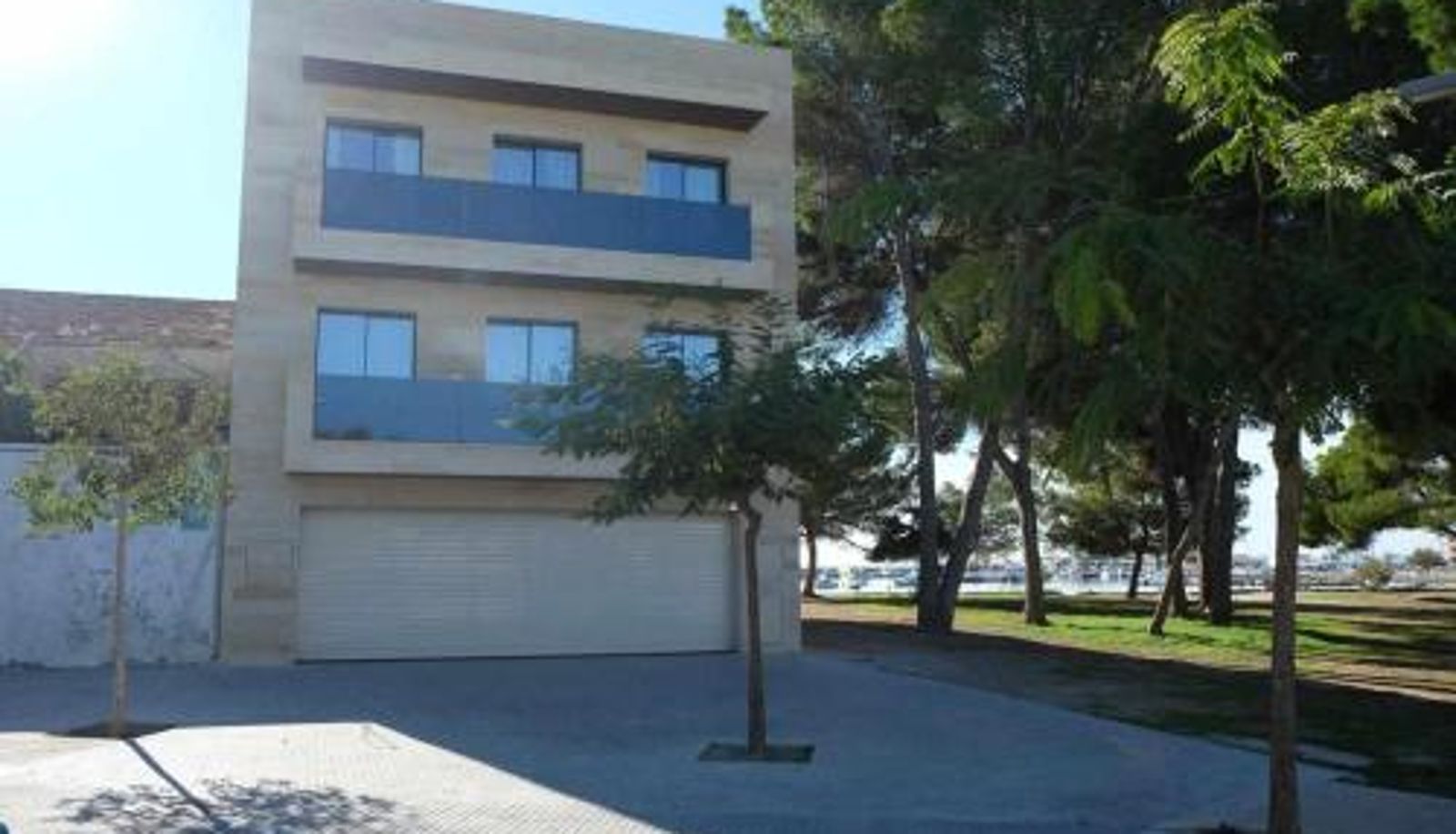 Info - Beachfront Es Turo