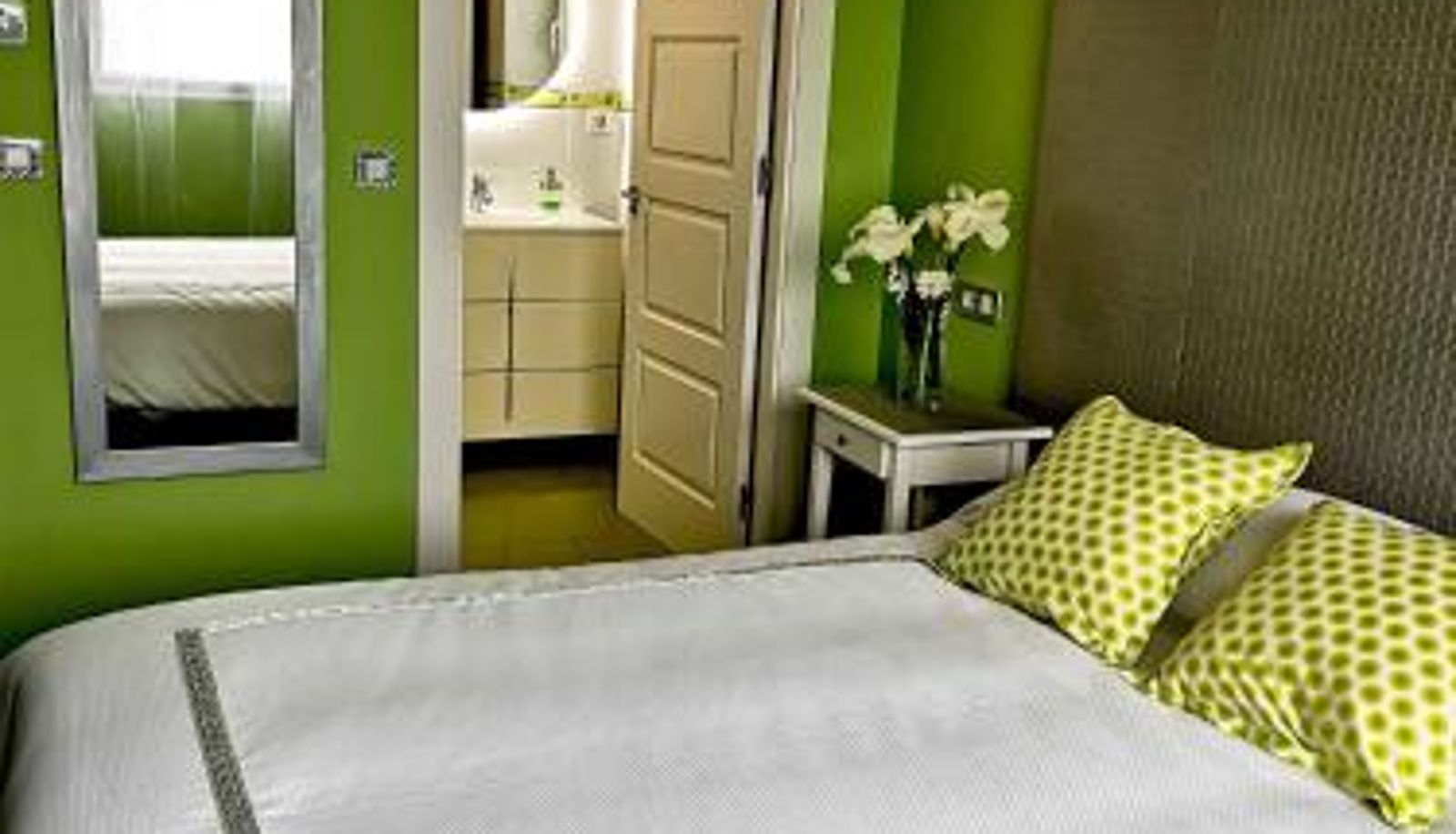 Apartamento - Apartamentos Gloria-patchwork-Ubiarco