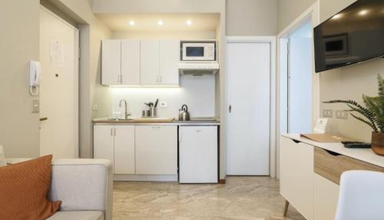 Info - Contempora Apartments - Elvezia 8 - E34