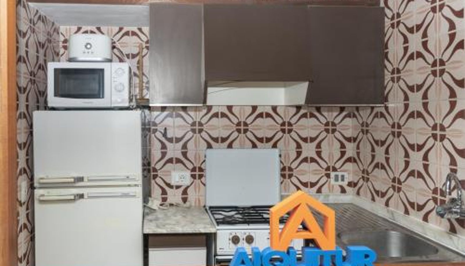 Kitchen - Iii-B 8-B Florazar 1