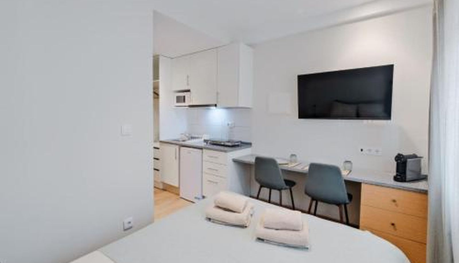Camera standard - Lovely studio fully equipped near subway N4