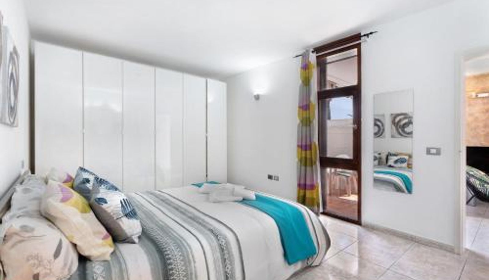 Apartament - Aaron Beautifull House