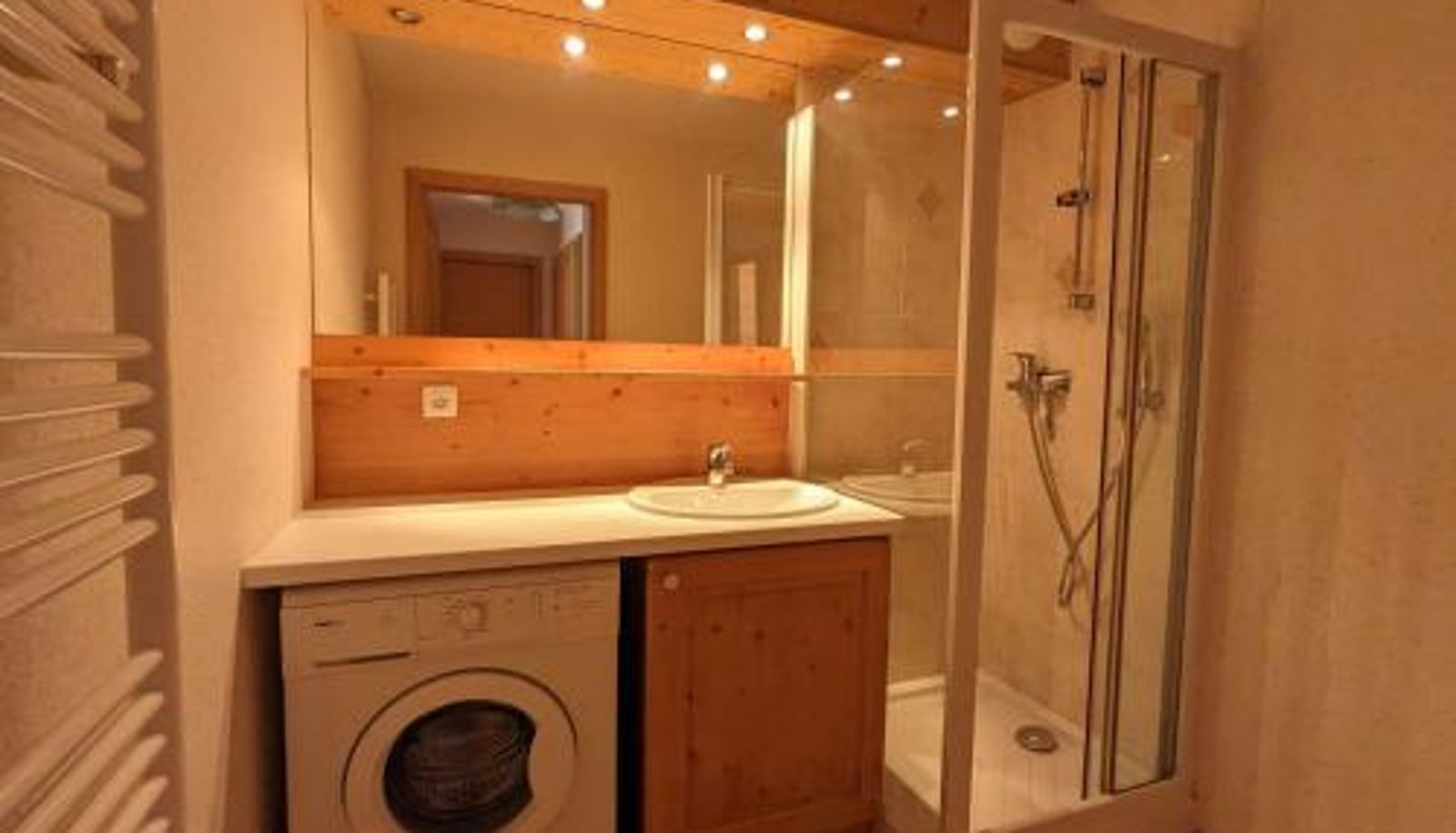 Standard room - La Clusaz - FR-1-459-100  proche ski Appartement 3 pièces avec terrasse et garage