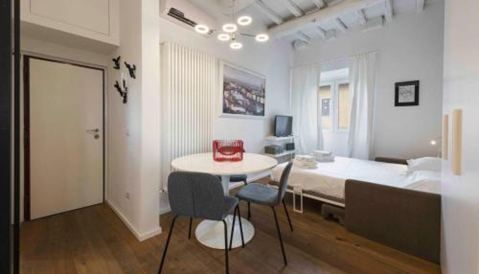 Room - Frescobaldi Studio by MMega