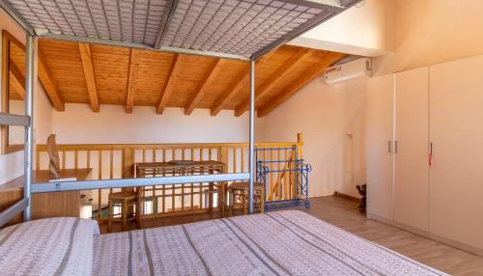Room - Appartamento sul mare