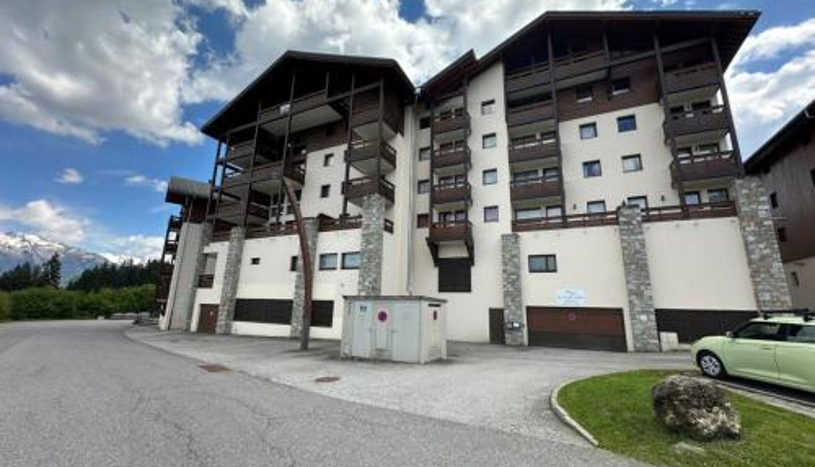 Info - Bel appartement skis aux pieds à Morillon 1100 - 4 à 6 personnes - FR-1-642-94