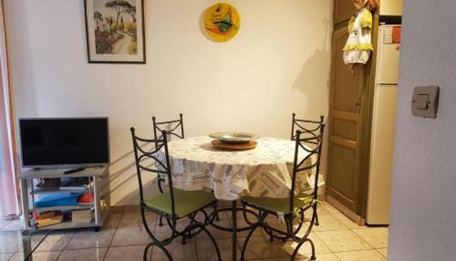 Camera standard - Centrally located apartment with swimming pool
