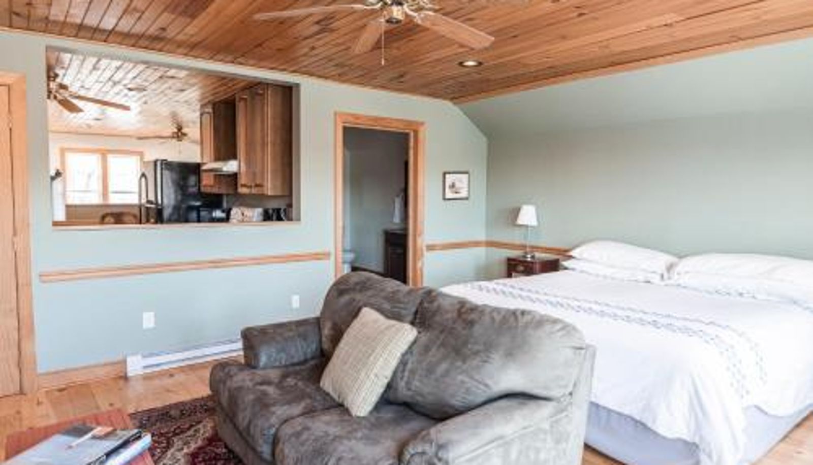 Apartment - The Loft at the Barn