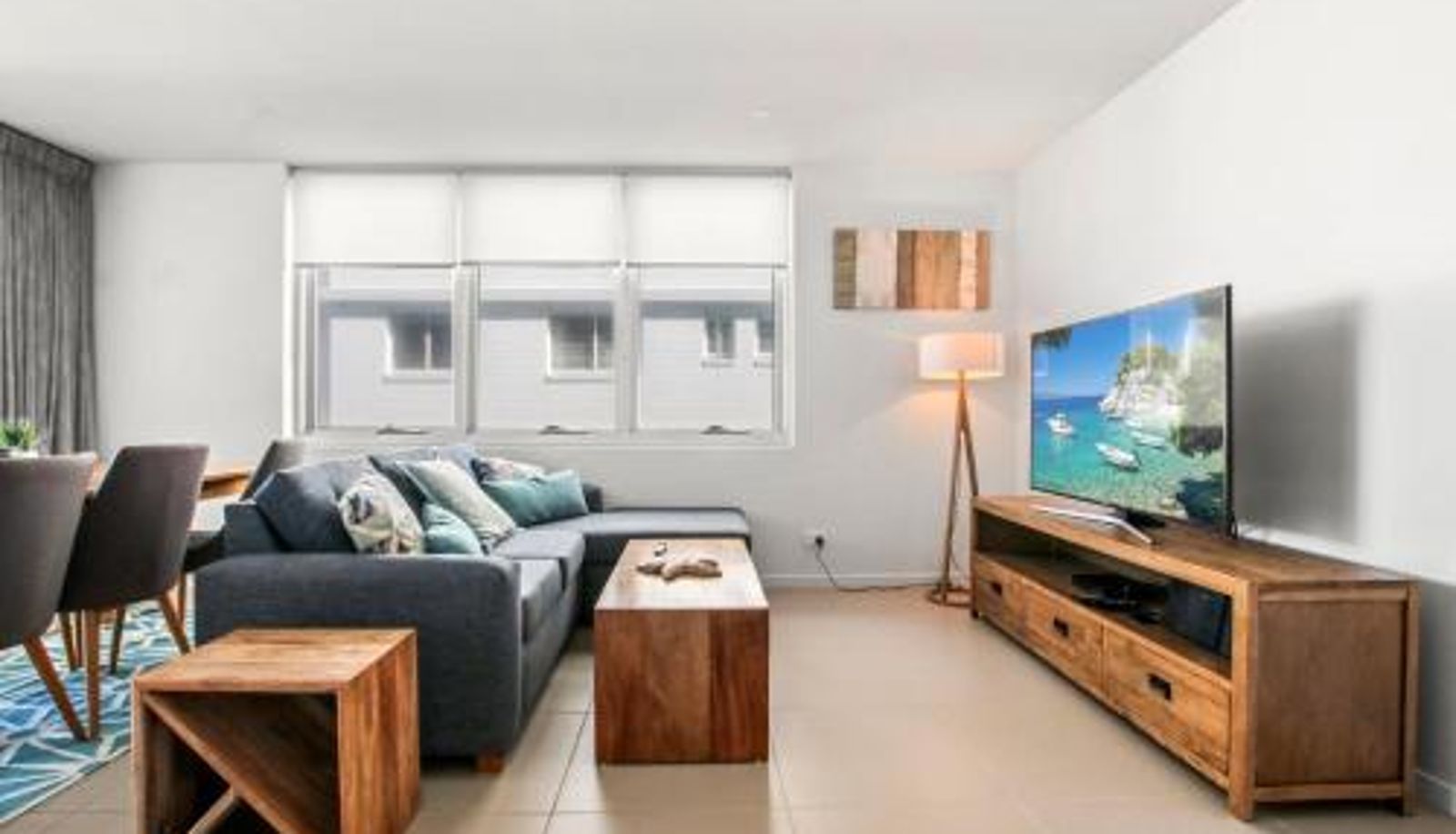 Informacje - Aquaview Unit 304 Kings Beach