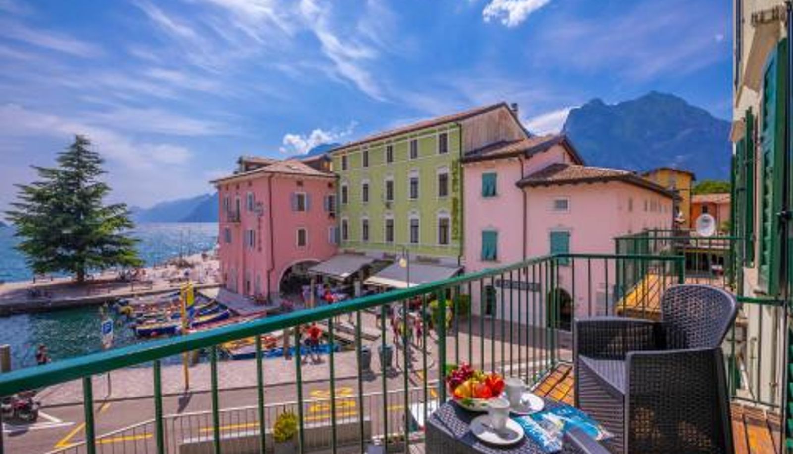 Taras - Dogana Best Lake View with Terrace - Happy Rentals