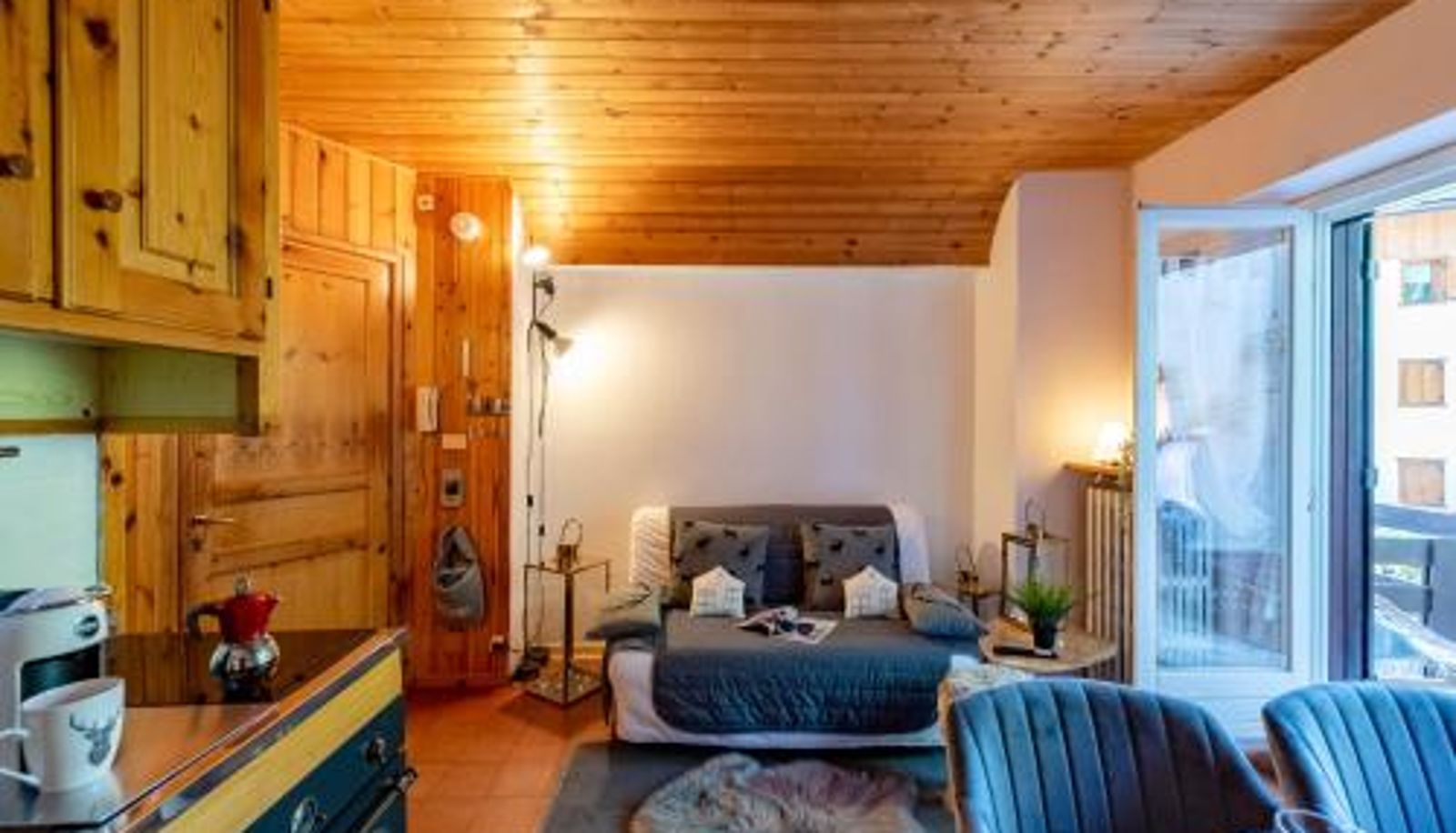 Apartment - Chaberton Romantic Retreat Ski In Ski Out - Happy Rentals