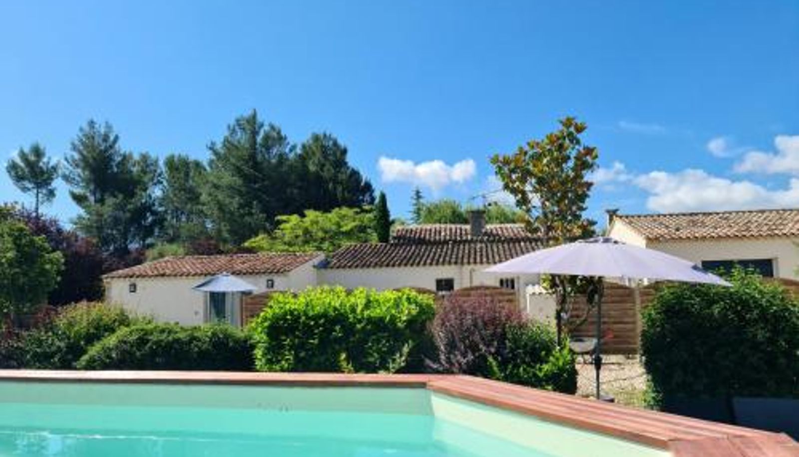 Apartment - MAS GABELYS superbe vue SAINTE VICTOIRE jardin terrasse et piscine