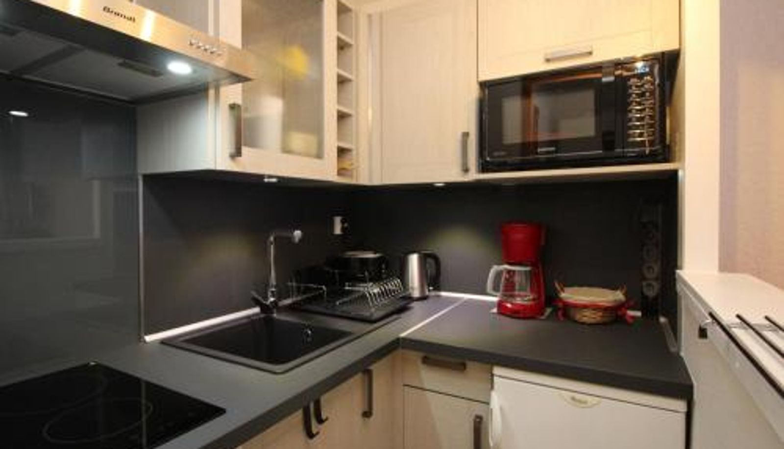 Info - Parking et WIFI - FR-1-608-125 Mont-Dore: T2 avec Balcon