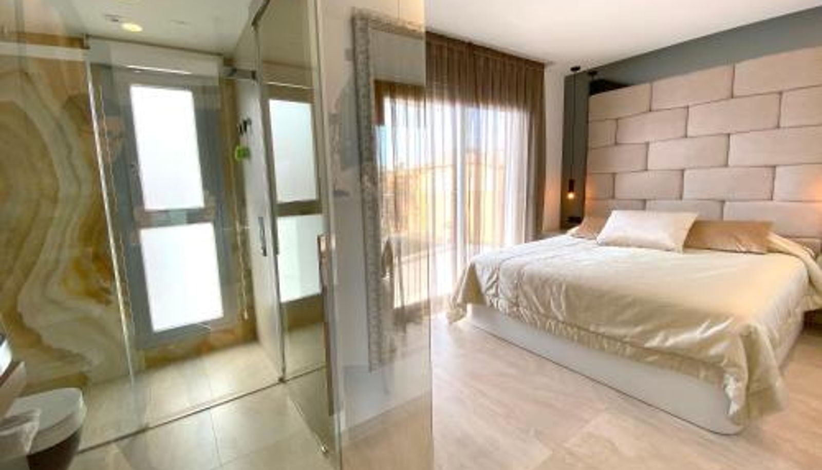 Zimmer - BIOKO DE LUX - Cabo Roig