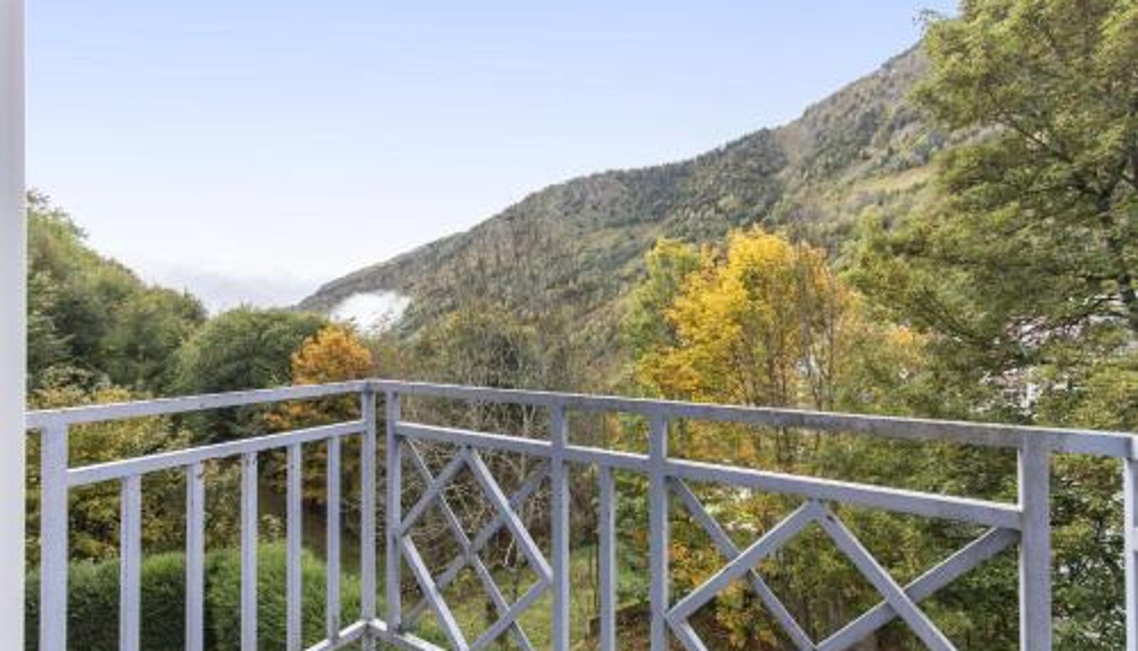 Apartment - Valange - Vue sur la montagne