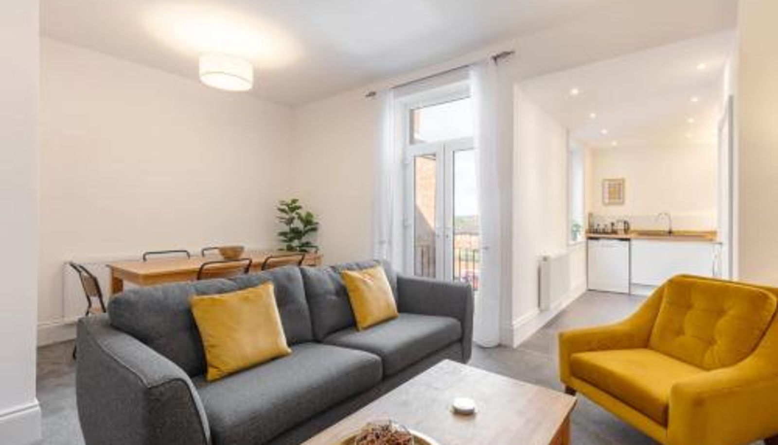 Küche - Host & Stay - North View