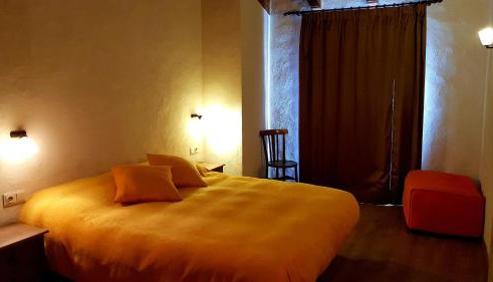 Chambre - entorno acojedor y romántico Can Batlló