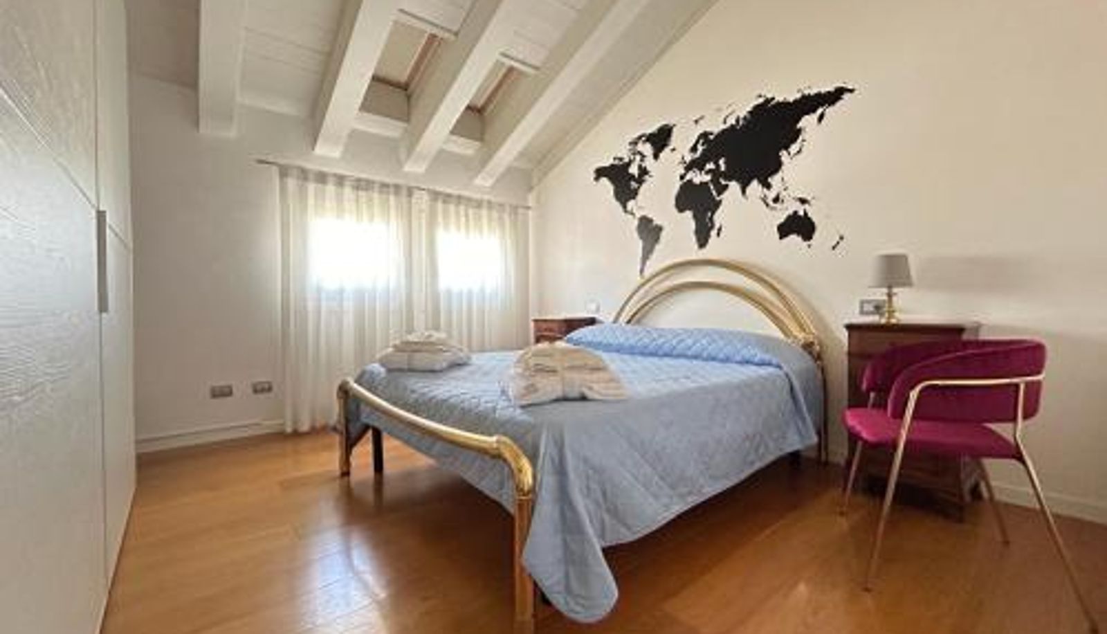 Apartamento - tra le colline Prosecco Mansarda Munari in centro a Cornuda