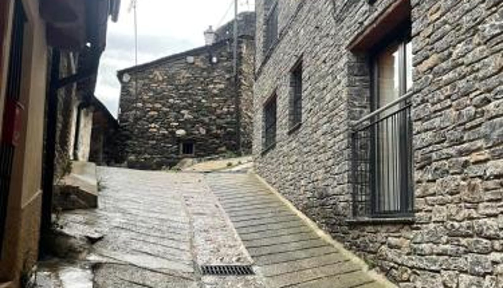 Apartment - Apartamento Duplex en Rialp - ARS