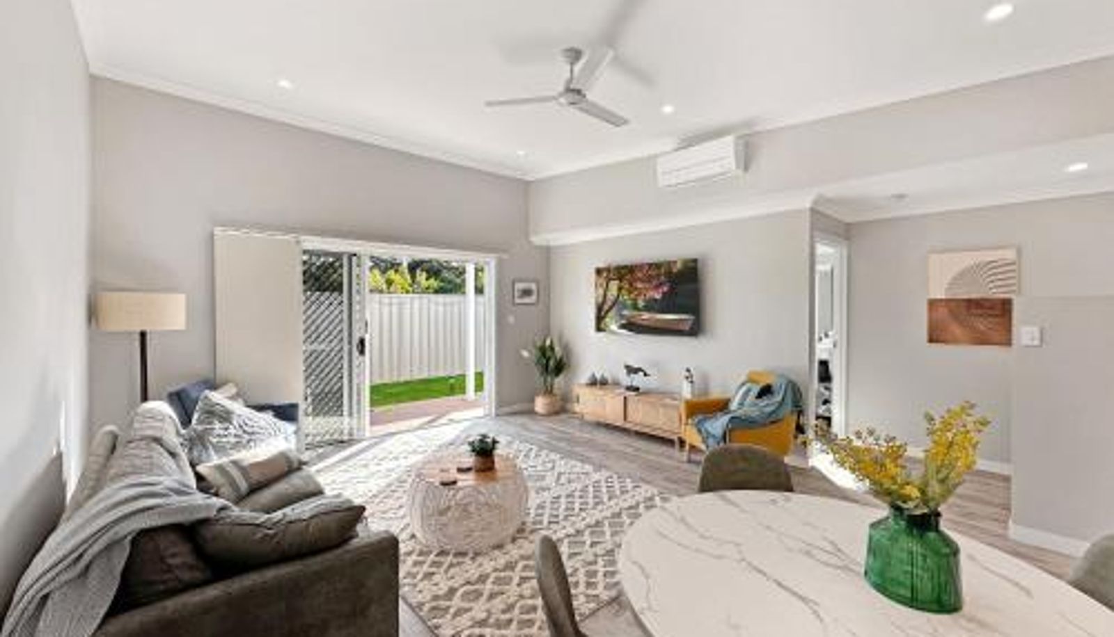 Apartment - Family-friendly Seaside Gem