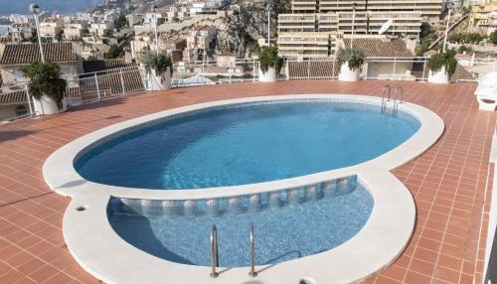 Info - 1-31 Cab I-36 Villas Cap Blanc