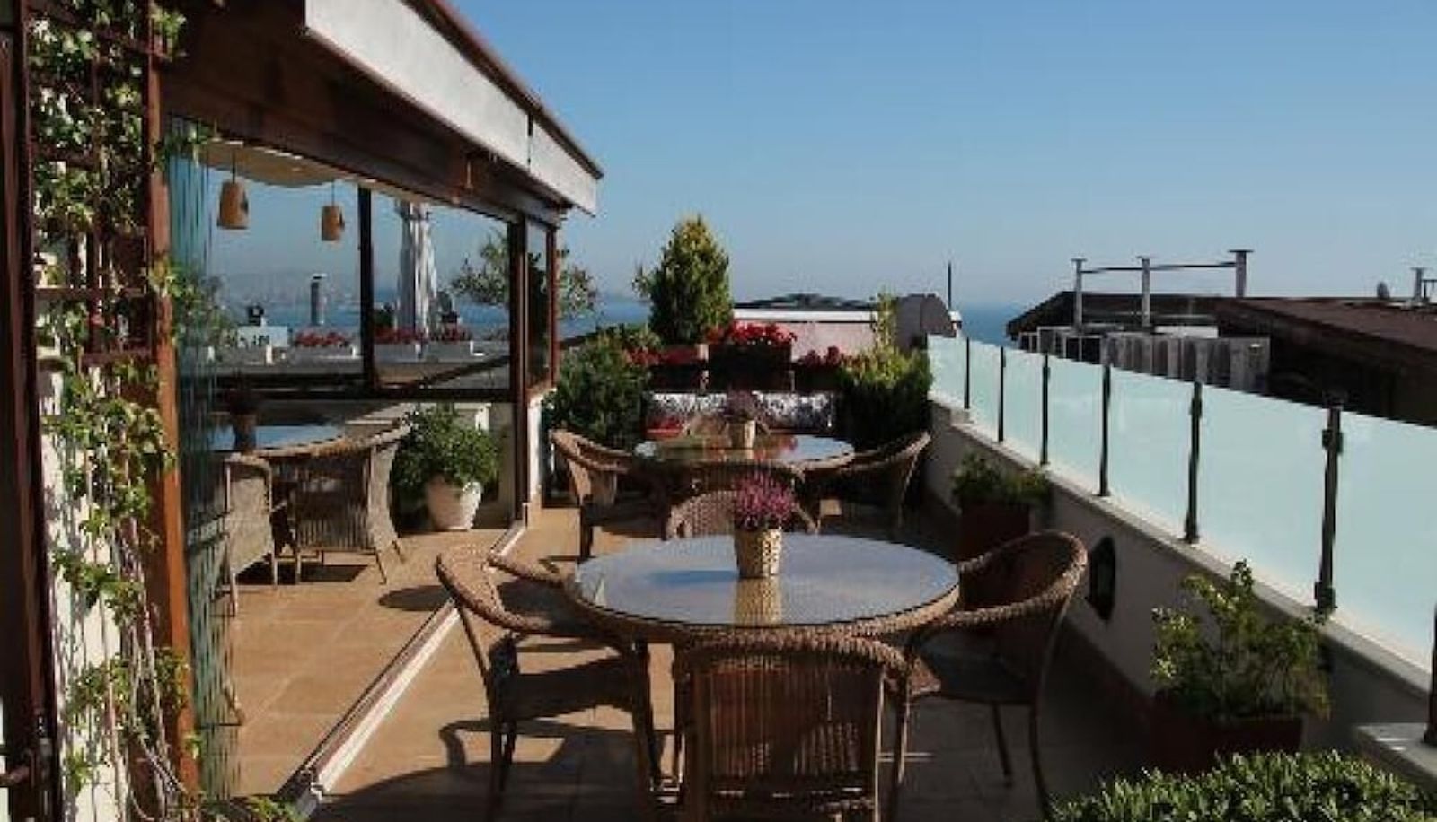 Restaurant - Hotel Sari Konak