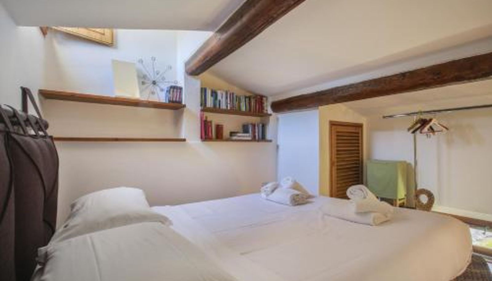 Info - Atelier Bellesi - Sweet Dreams in Florence