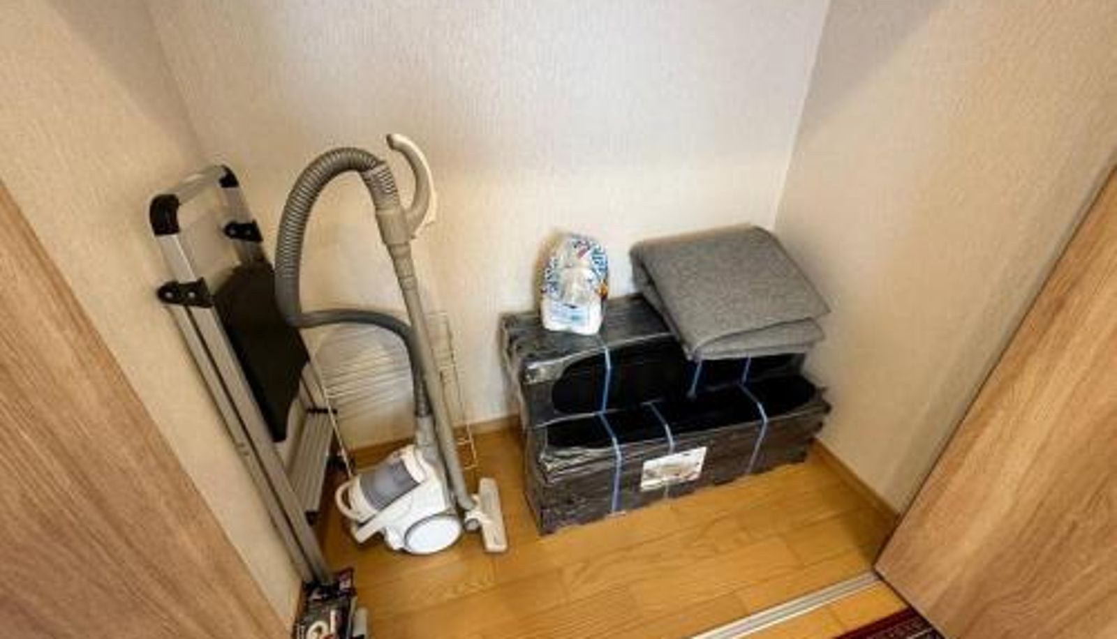 Standard room - SHIRAHAMA condominium D-157