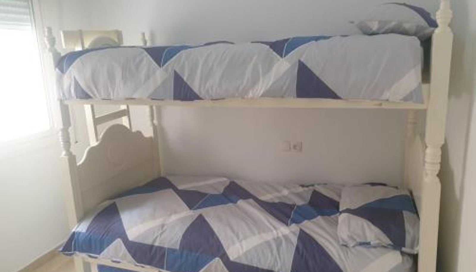 Info - Fantastico Apto frente al Puerto de Fuengirola...