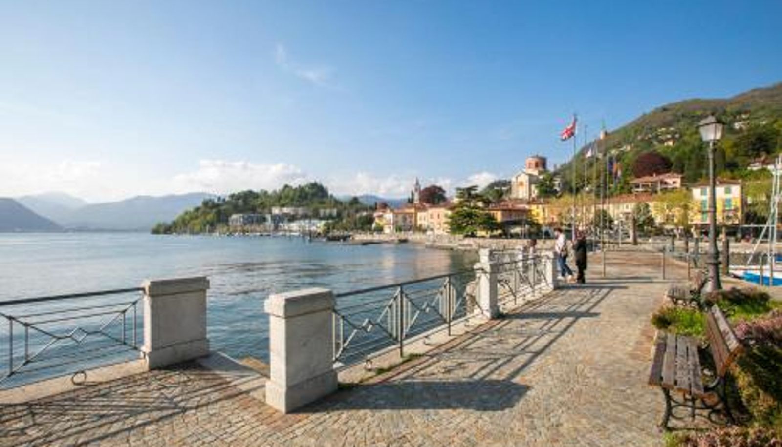 Apartment - Patty Apartment in Laveno Center & Walk-to-Lake - Happy Rentals