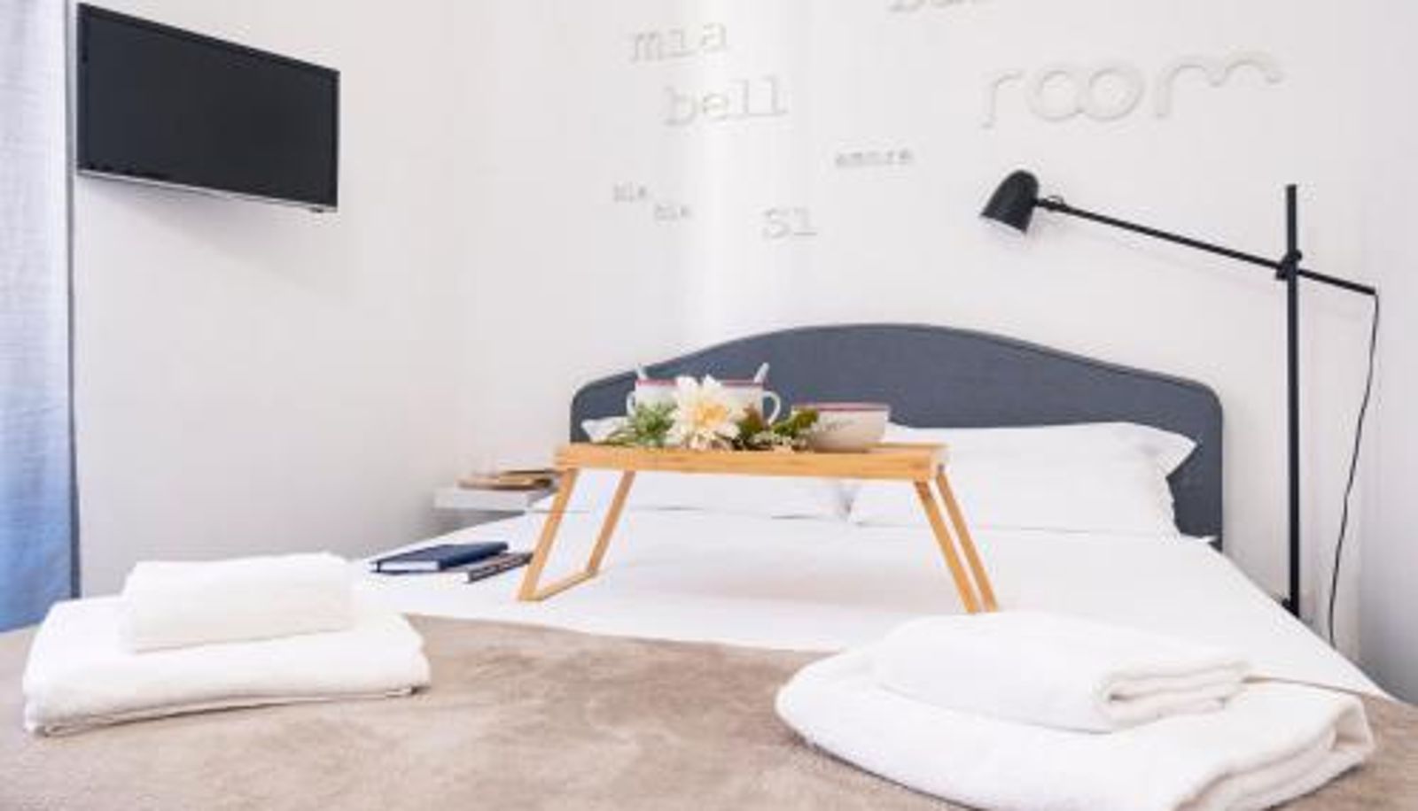 Info - Compact and charming studio Porta Venezia