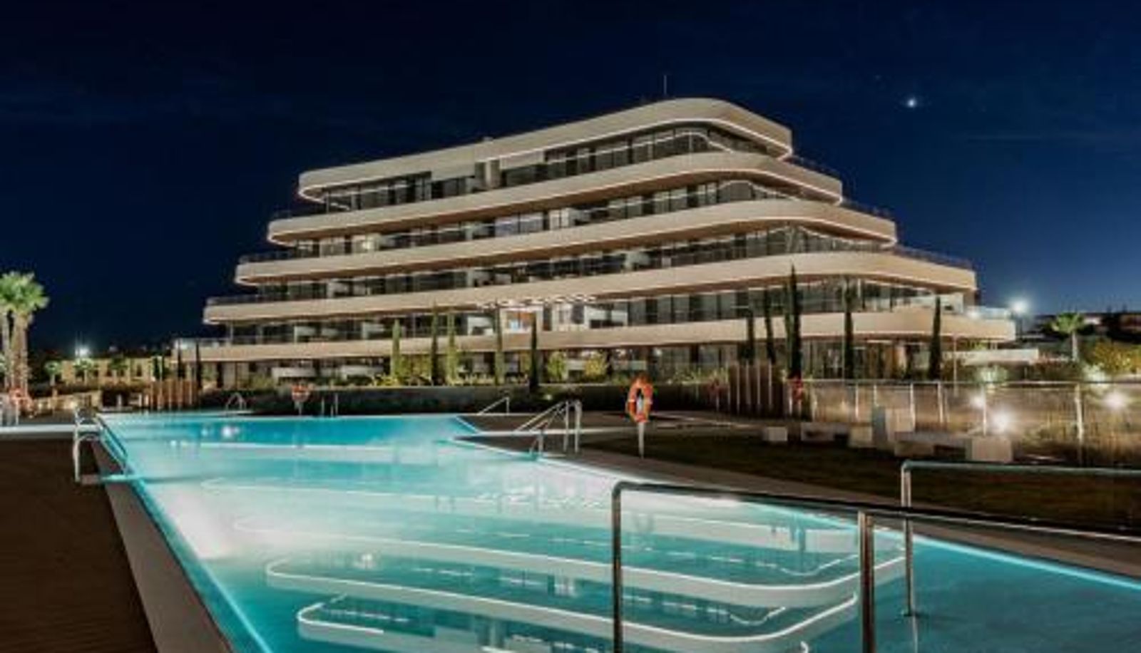 Piscina - Gym & Sea View  Garden  Jacuzzi ViVi Homes - Mali Pool
