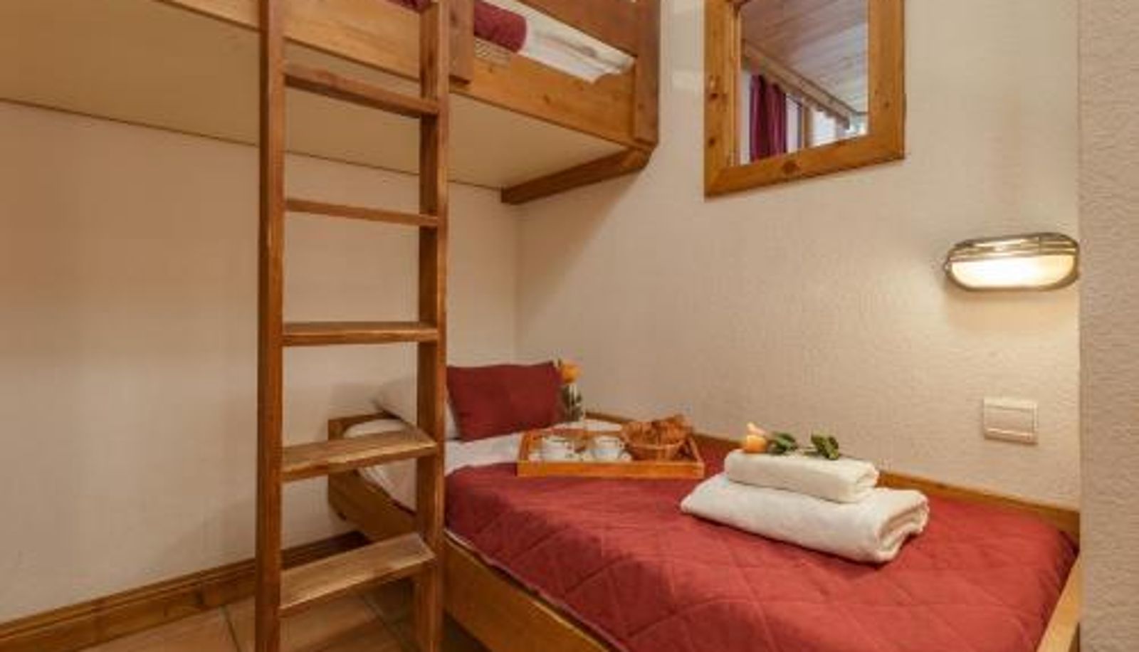 Chambre - Le Cristal Lognan 8 Mountain View & Free WiFi - Happy Rentals