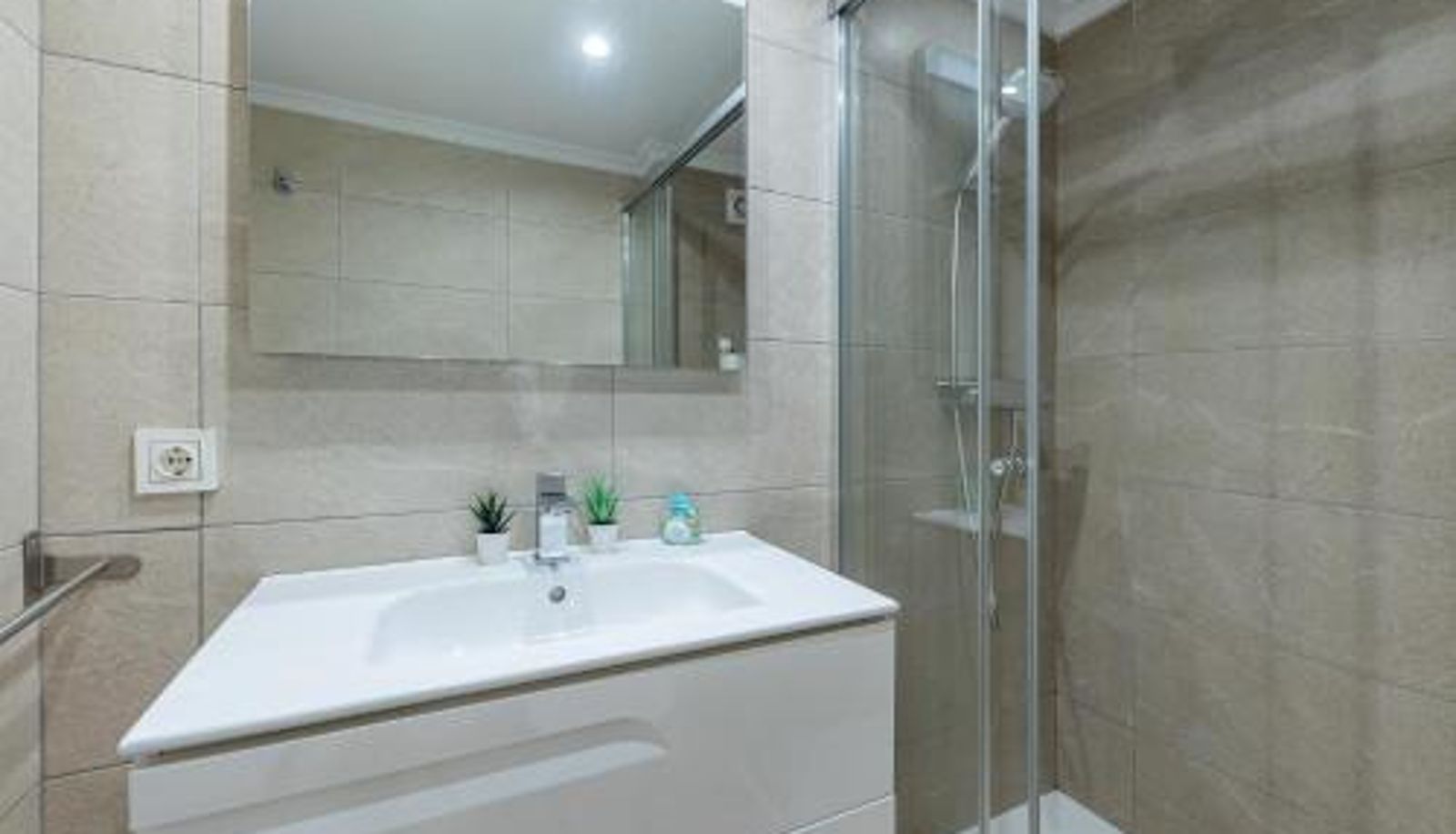 Standardzimmer - 797 HOLIDAY RENTALS - Moderno piso en primera linea de playa