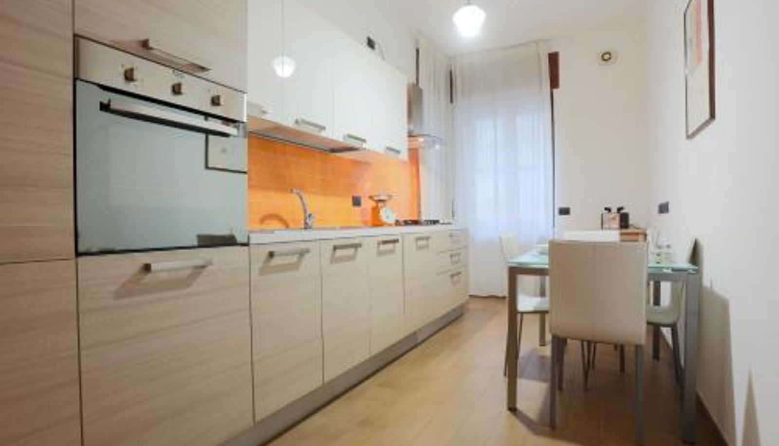 Apartment - GuestHost - Casa Vita Roomy Apartment