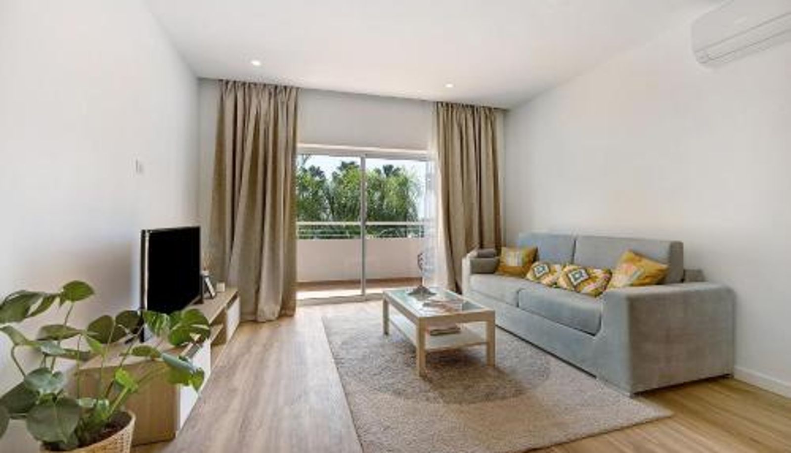 Standard room - Villa Mós - Beach Apartments