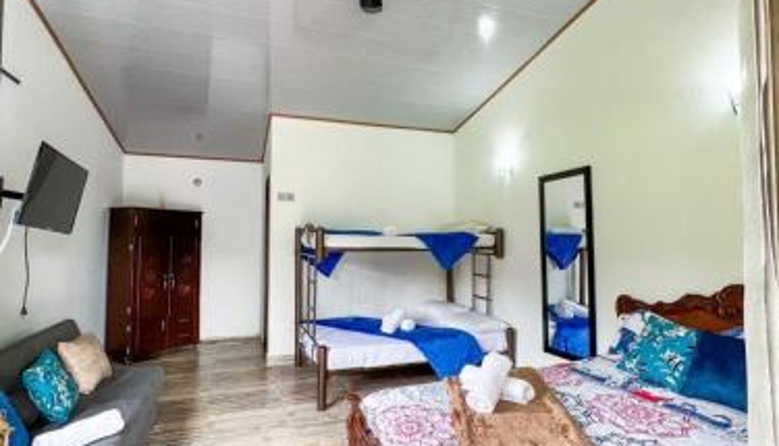 Family room - Monteverde Holiday Apartments
